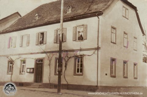 Altes Rathaus in Kleinostheim im Jahr 1930